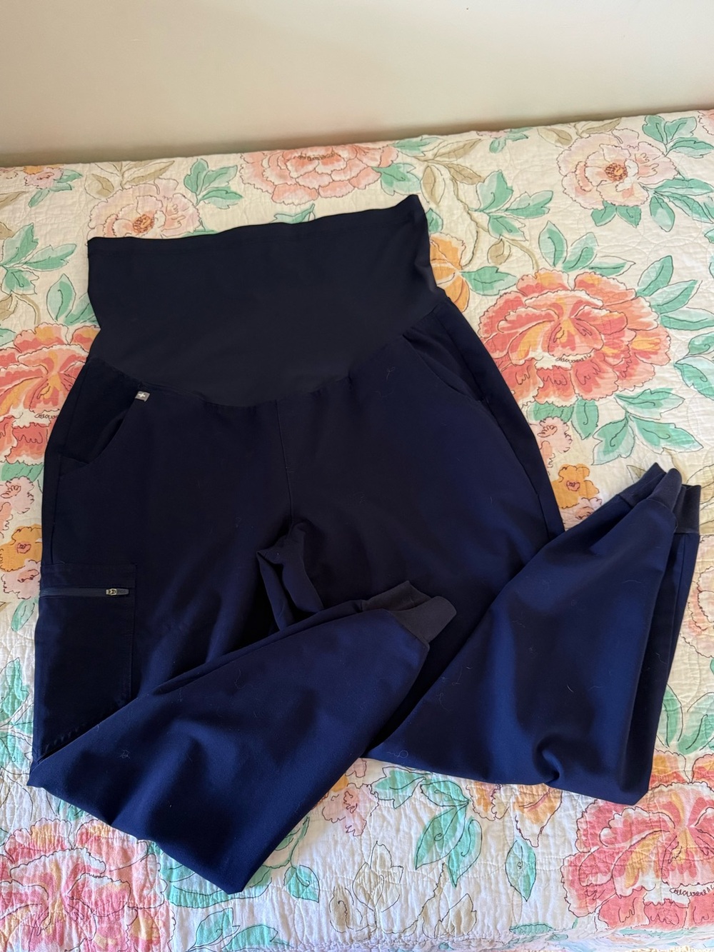 FIGS Maternity Scrub Pants